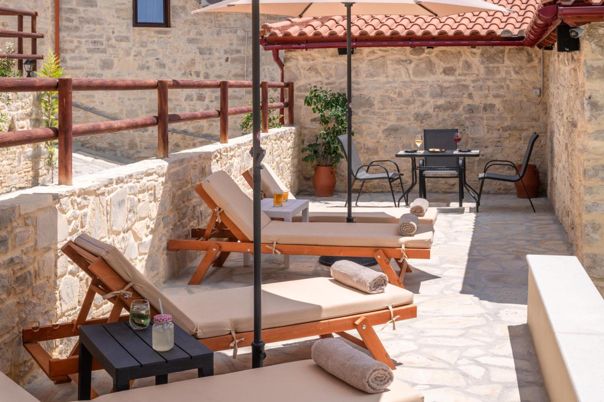 Draganigo Luxury Stone Houses 40 Min From Matala Ano Moulia Exteriér fotografie