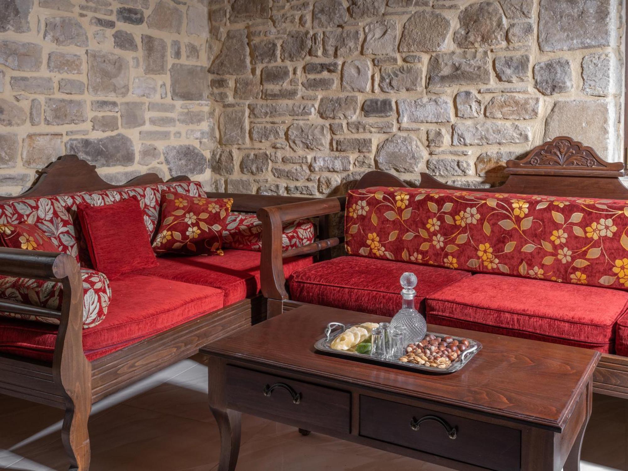 Draganigo Luxury Stone Houses 40 Min From Matala Ano Moulia Exteriér fotografie